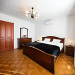 Apartamento Spacious - With Terrace & Grill *