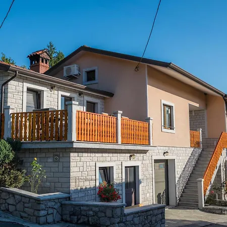 Spacious - With Terrace & Grill Apartma *