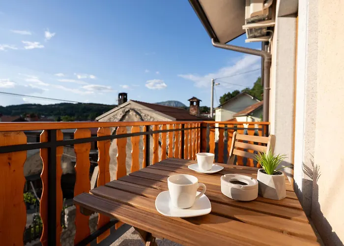 Spacious - With Terrace & Grill Apartma *